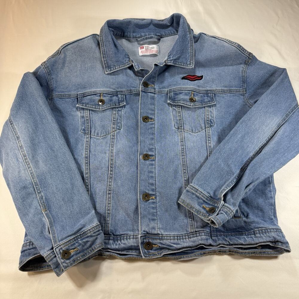 Women’s XXL Light Wash Stretch Denim Jacket Red Lips Patch Oversized Casual
